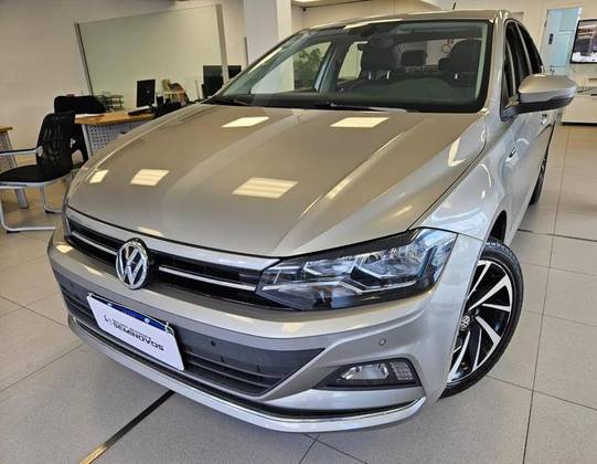 VOLKSWAGEN VIRTUS 1.0 200 TSI HIGHLINE AUTOMÁTICO